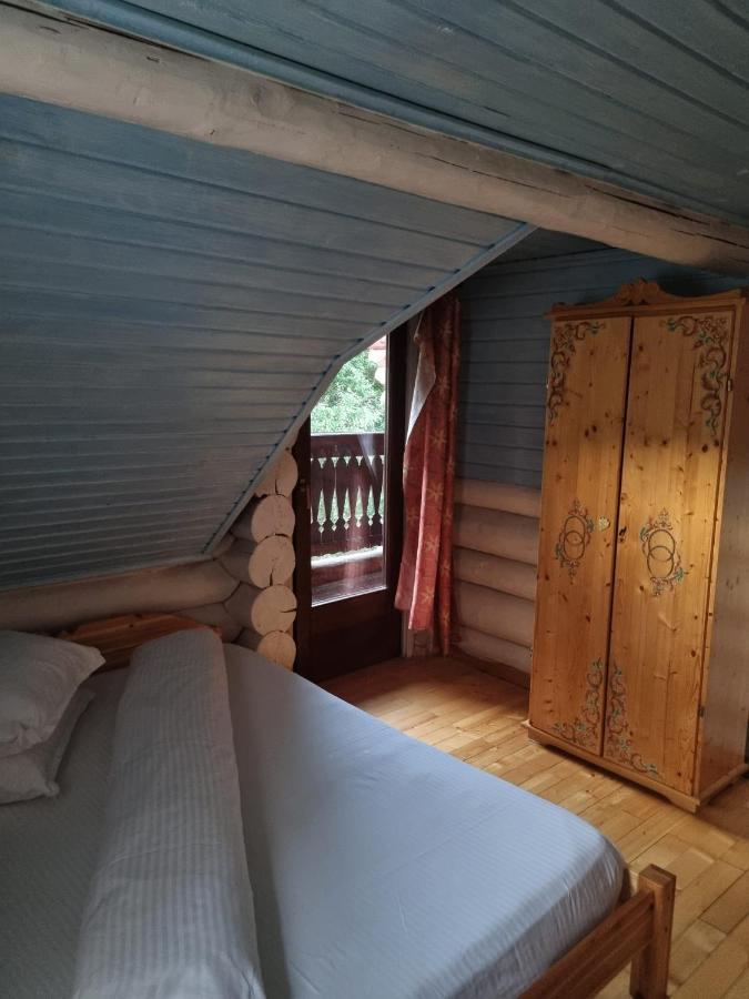 Cabana Haiducului Soveja Ngoại thất bức ảnh